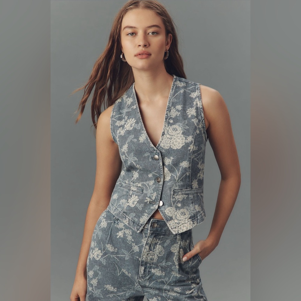 ✨ Anthropologie Floral Denim Vest Sz XL - Picture 2 of 8